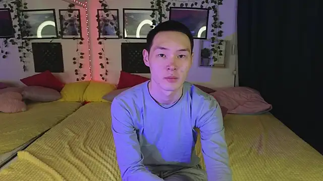 M Jasper online show from 02/13/25, 06:38