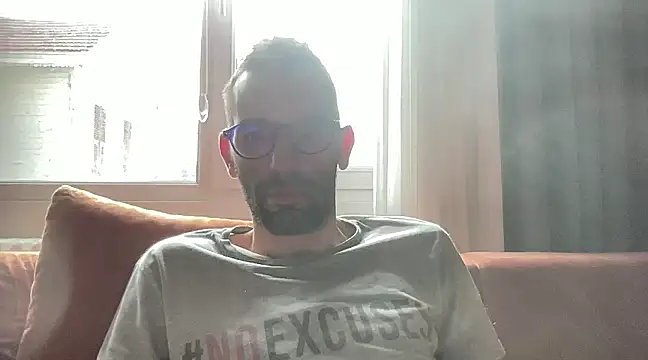 Snapshot of mrbiggdickk34 chatting on 03/17/25, 07:24 mrbiggdickk34 online show from 03/17/25, 07:24
