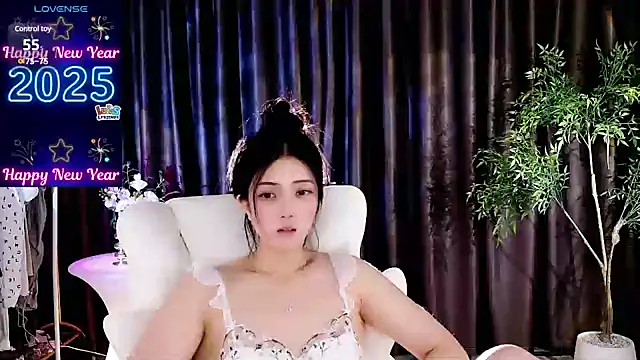 miaomiao-777 online show from 01/27/25, 12:12