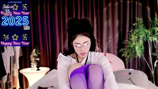 miaomiao-777 online show from 03/09/25, 04:11