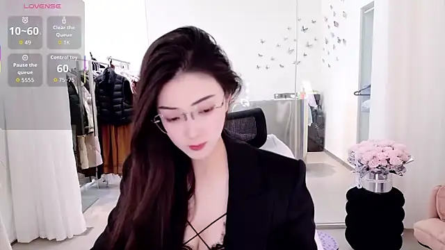 miaomiao-777 online show from 04/17/26, 01:30