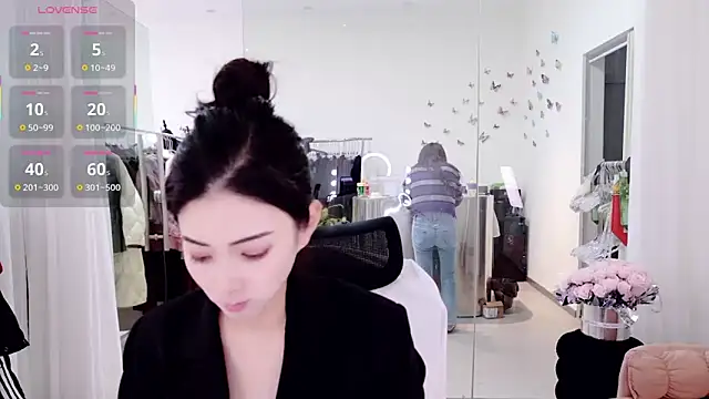 Snapshot of miaomiao-777 chatting on 05/09/26, 11:10 miaomiao-777 online show from 05/09/26, 11:10