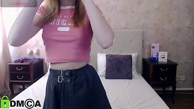 Snapshot of HillEva chatting on 02/23/25, 09:11 HillEva online show from 02/23/25, 09:11