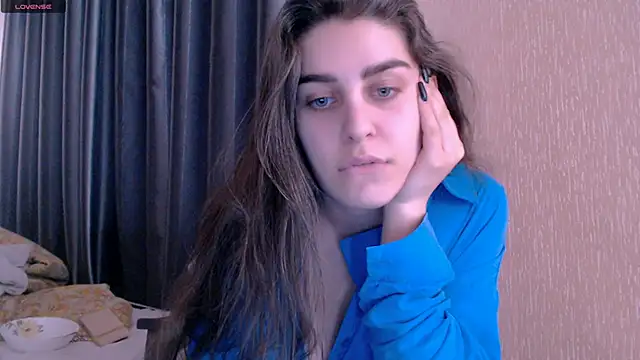  Roselina  online show from 02/19/25, 11:17