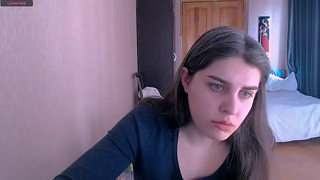  Roselina  online show from 03/11/25, 09:02