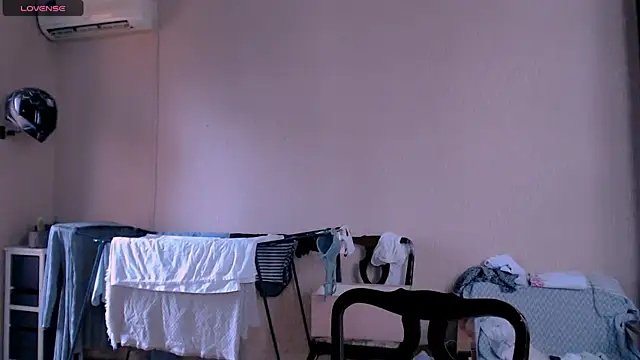  Roselina  online show from 09/28/25, 08:09