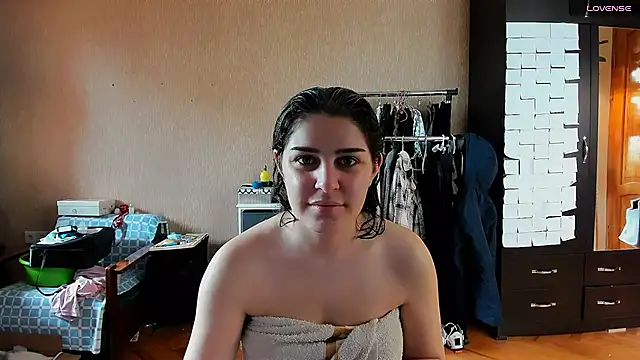  Roselina  online show from 04/23/26, 07:41