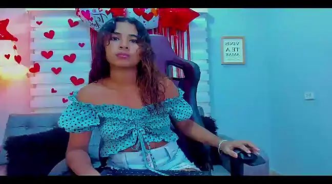 Snapshot of yian_meghan chatting on 03/07/25, 05:06 yian meghan online show from 03/07/25, 05:06