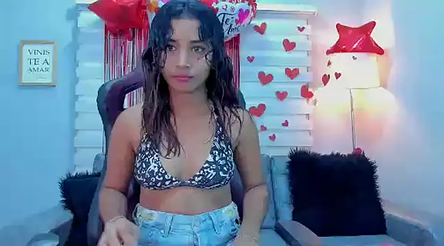 Snapshot of yian_meghan chatting on 03/09/25, 04:44 yian meghan online show from 03/09/25, 04:44