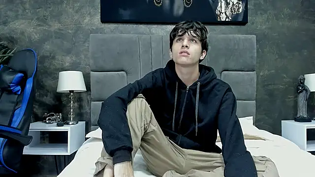 bruce hans online show from 10/10/25, 12:04