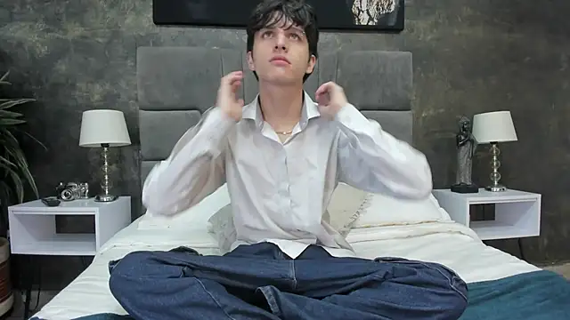 bruce hans online show from 10/16/25, 11:44