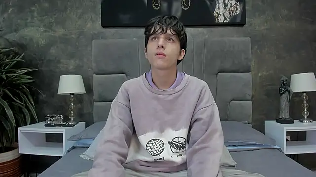 bruce hans online show from 10/18/25, 11:44