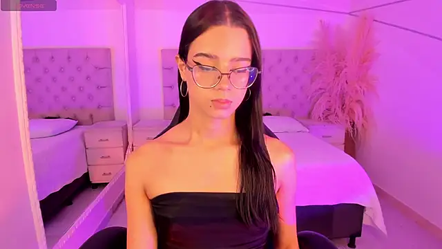 MattThompsonn online show from 12/22/25, 05:04