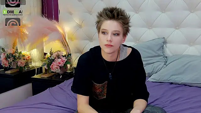 via mayer  online show from 02/02/25, 02:38