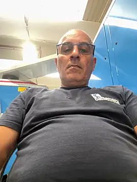 Snapshot of sempreilmio2 chatting on 09/09/25, 10:48 sempreilmio2 online show from 09/09/25, 10:48