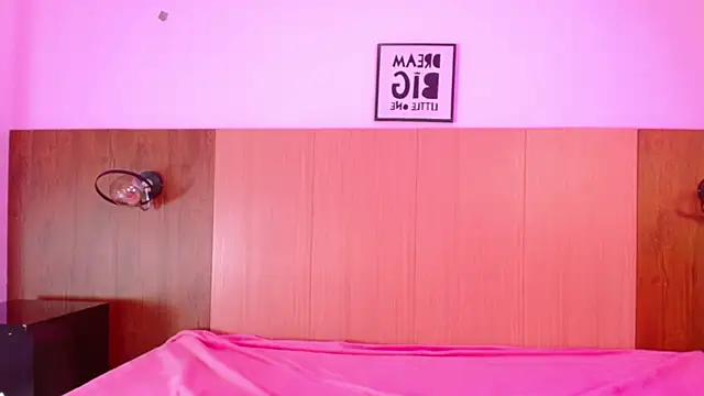 AdaaMillan online show from 01/30/25, 02:15