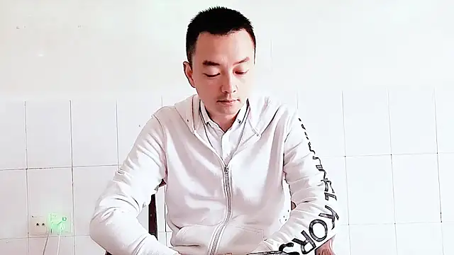 swg176 online show from 09/26/25, 01:42