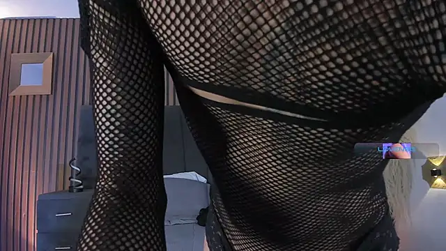 EthaanCox online show from 04/19/26, 09:28