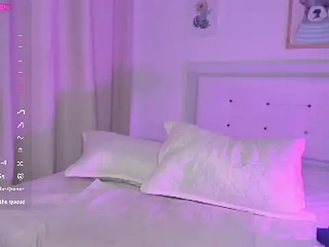 Snapshot of Missangeldust16 chatting on 02/07/25, 12:06 Missangeldust16 online show from 02/07/25, 12:06