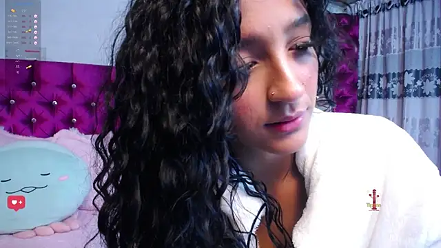 Snapshot of Shelley-Hack chatting on 02/15/25, 04:12 Shelley-Hack online show from 02/15/25, 04:12