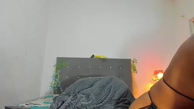 Snapshot of NoaBrowm chatting on 11/07/25, 09:48 NoaBrowm online show from 11/07/25, 09:48