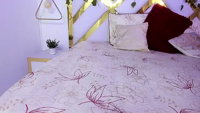 Christal Golden online show from 01/25/25, 06:57