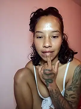 Miss sparkle00 online show from 02/01/25, 07:57