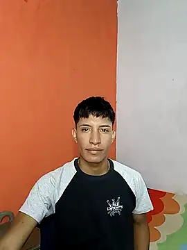 matteo rivas online show from 01/15/25, 05:05