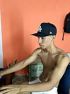 matteo rivas online show from 01/27/25, 02:02