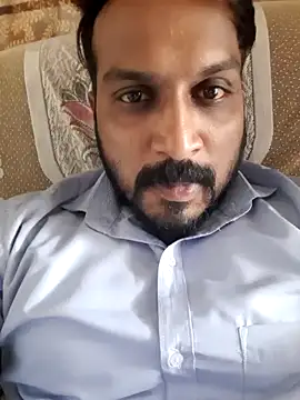 Snapshot of Chennaibull15 chatting on 01/16/25, 09:48 Chennaibull15 online show from 01/16/25, 09:48