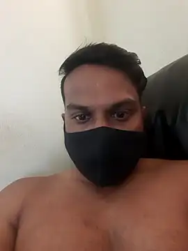 Snapshot of Chennaibull15 chatting on 02/02/25, 06:37 Chennaibull15 online show from 02/02/25, 06:37