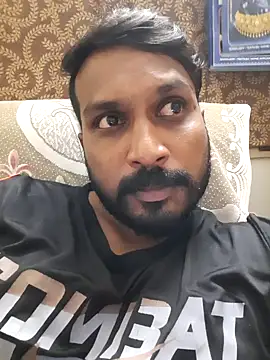 Snapshot of Chennaibull15 chatting on 02/08/25, 05:50 Chennaibull15 online show from 02/08/25, 05:50