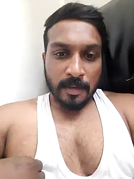 Snapshot of Chennaibull15 chatting on 02/14/25, 03:05 Chennaibull15 online show from 02/14/25, 03:05