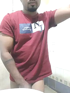 Snapshot of Chennaibull15 chatting on 02/23/25, 07:28 Chennaibull15 online show from 02/23/25, 07:28