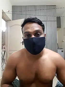 Snapshot of Chennaibull15 chatting on 03/04/25, 01:28 Chennaibull15 online show from 03/04/25, 01:28