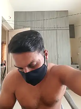 Snapshot of Chennaibull15 chatting on 03/10/25, 05:11 Chennaibull15 online show from 03/10/25, 05:11