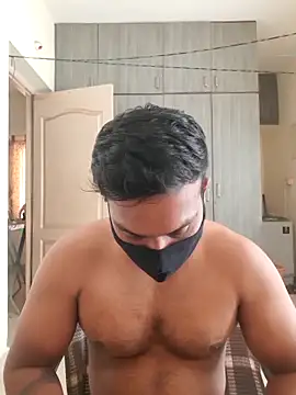 Snapshot of Chennaibull15 chatting on 03/13/25, 06:58 Chennaibull15 online show from 03/13/25, 06:58