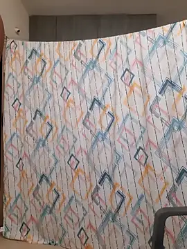 Snapshot of Chennaibull15 chatting on 11/11/25, 05:57 Chennaibull15 online show from 11/11/25, 05:57