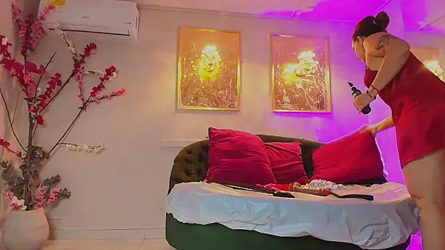 scarlette69 online show from 04/21/26, 01:42