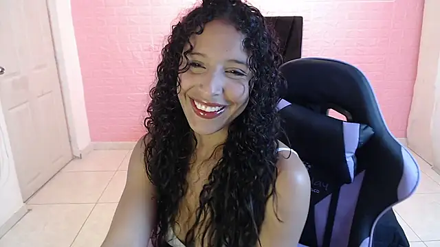 DULCE1609 online show from 12/17/25, 08:15