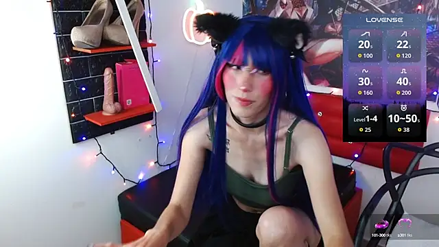 Snapshot of miss_moonlight chatting on 10/15/25, 06:24 miss moonlight online show from 10/15/25, 06:24