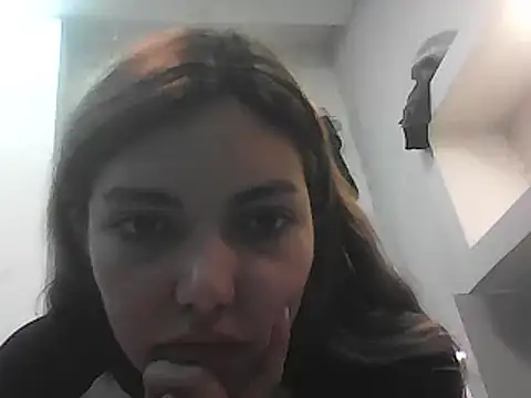 VittoriaTaylor online show from 03/14/25, 09:00