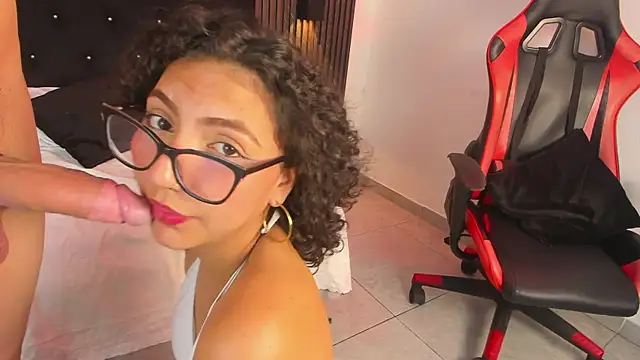 Snapshot of vanilla_hot chatting on 01/27/25, 04:22 vanilla hot online show from 01/27/25, 04:22