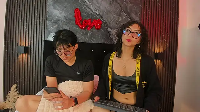 Snapshot of vanilla_hot chatting on 02/16/25, 07:16 vanilla hot online show from 02/16/25, 07:16