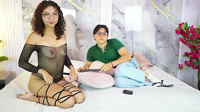 Snapshot of vanilla_hot chatting on 09/13/25, 07:24 vanilla hot online show from 09/13/25, 07:24