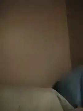 Snapshot of bwcbeat83 chatting on 02/28/25, 05:48 bwcbeat83 online show from 02/28/25, 05:48