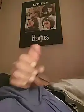 Snapshot of bwcbeat83 chatting on 03/14/25, 06:53 bwcbeat83 online show from 03/14/25, 06:53