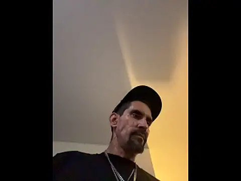 hornycouple818 online show from 11/01/25, 05:20