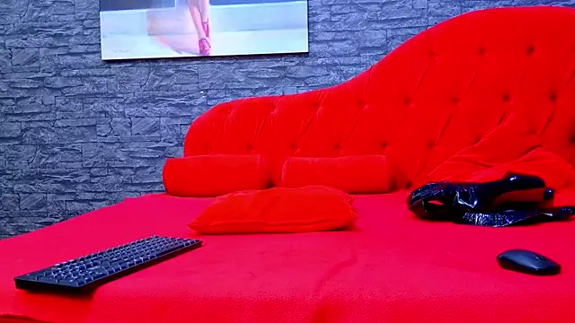 SelenaNoir online show from 09/10/25, 04:45