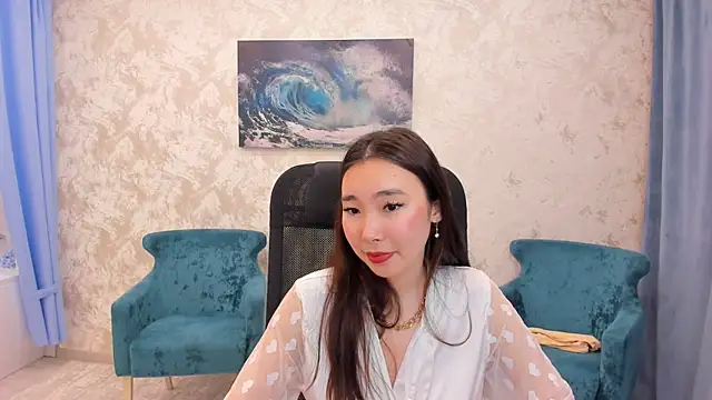 AnnaReyla online show from 03/19/25, 04:02